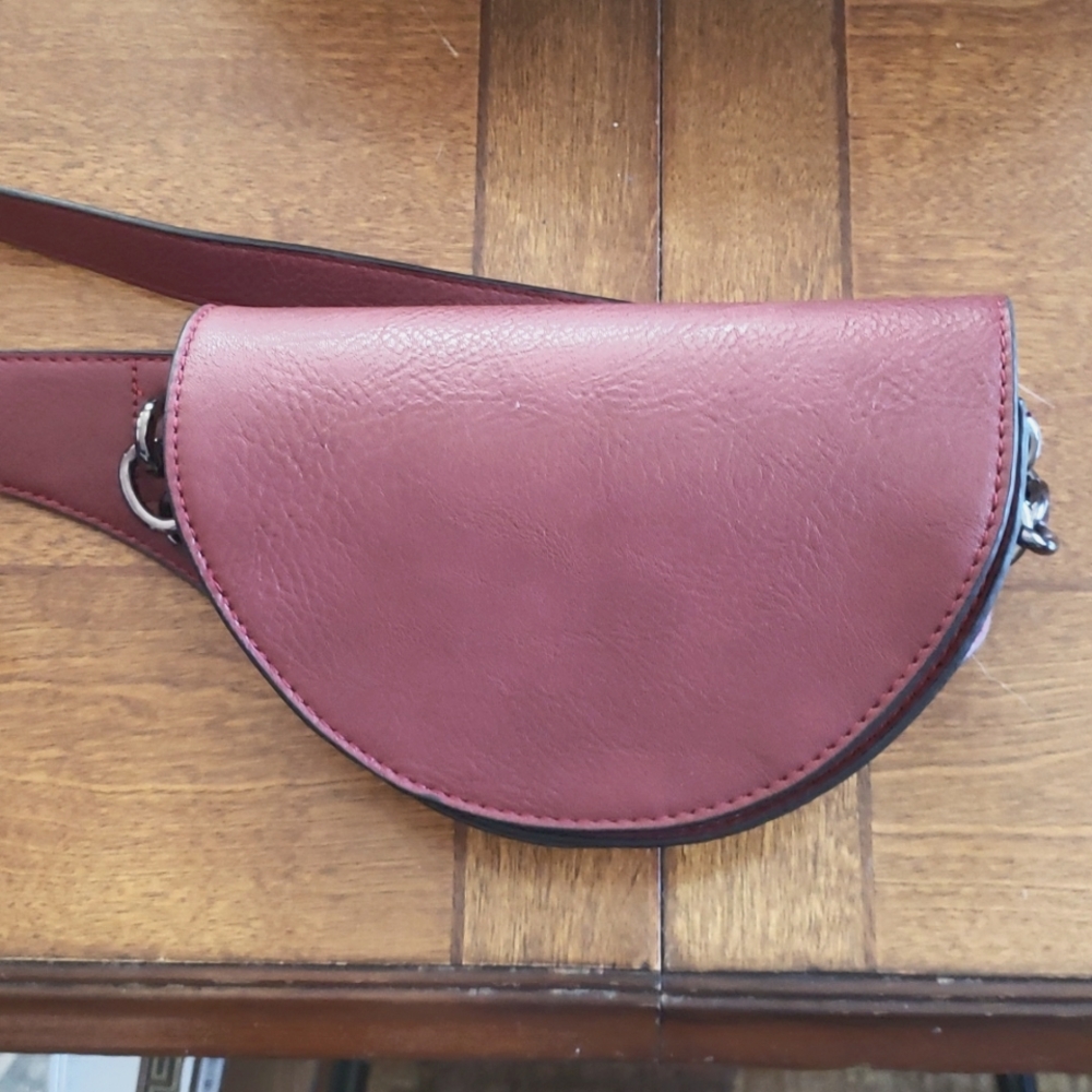 Leather fanny pack